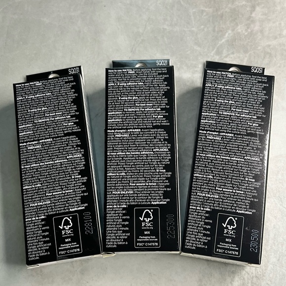 Brand New (3) Sally Hansen Salon Effects Square Nails Percect Manicure - Picture 2 of 5